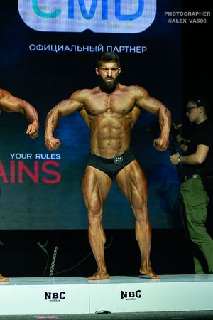 CLASSIC PHYSIQUE 178
